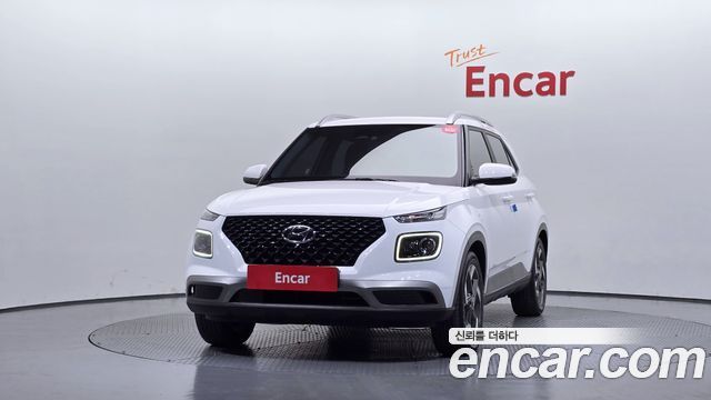 Hyundai Venue 2023 — photo 3