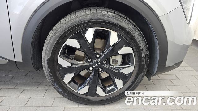 Kia Sportage 2023 — photo 7