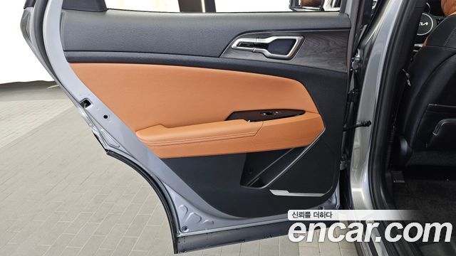 Kia Sportage 2023 — photo 15