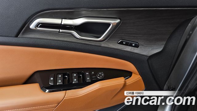 Kia Sportage 2023 — photo 29