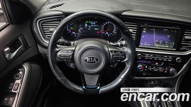 Kia K5 2015 — photo 19