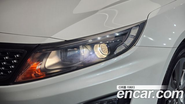 Kia K5 2015 — photo 8