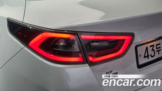 Kia K5 2015 — photo 9