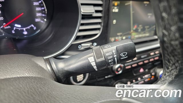 Kia K5 2015 — photo 30