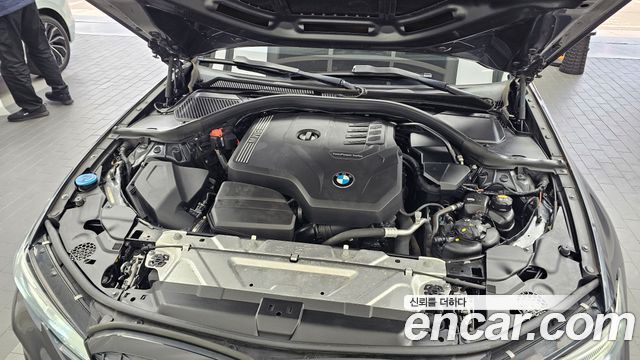 BMW 3-Series 2019 — photo 6