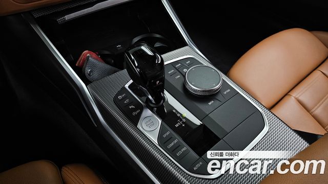 BMW 3-Series 2019 — photo 9