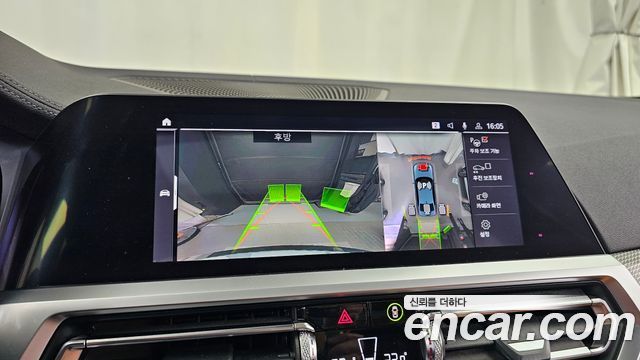 BMW 3-Series 2019 — photo 15
