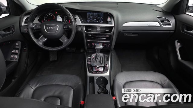 Audi A4 2014 — photo 7