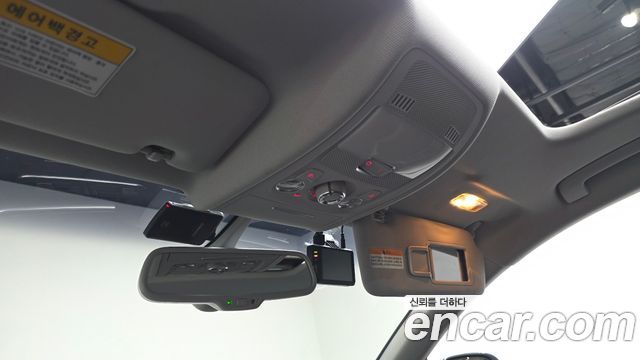 Audi A4 2014 — photo 19