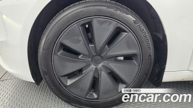Tesla Model 3 2024 — photo 5