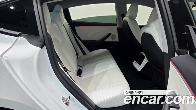 Tesla Model 3 2024 — photo 12