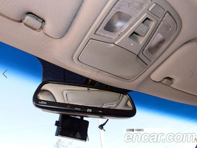 Kia K5 2012 — photo 16