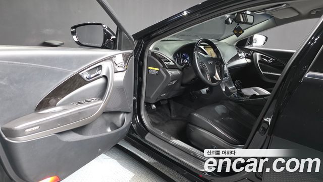 Hyundai Grandeur 2013 — photo 10
