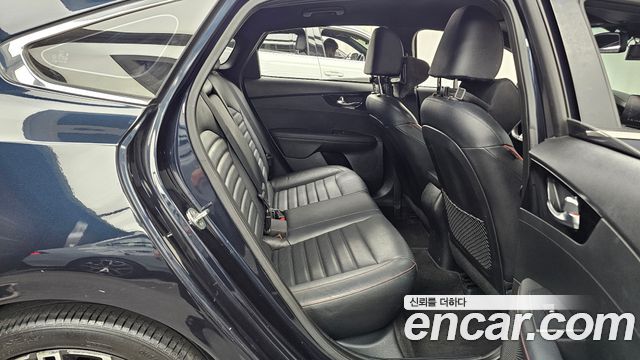 Kia K3 2020 — photo 12