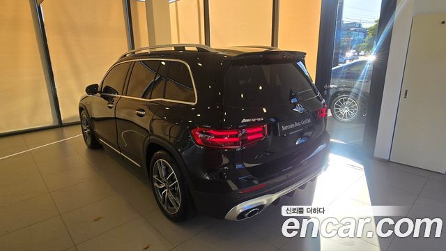 Mercedes-Benz GLB-Class 2026 — photo 2