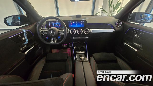 Mercedes-Benz GLB-Class 2026 — photo 7