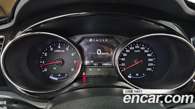 Kia Canival 2017 — photo 11