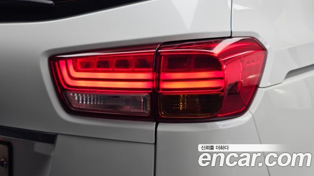 Kia Canival 2017 — photo 9