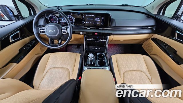 Kia Canival 2022 — photo 10