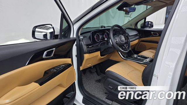 Kia Canival 2022 — photo 13