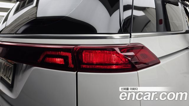 Kia Canival 2022 — photo 9