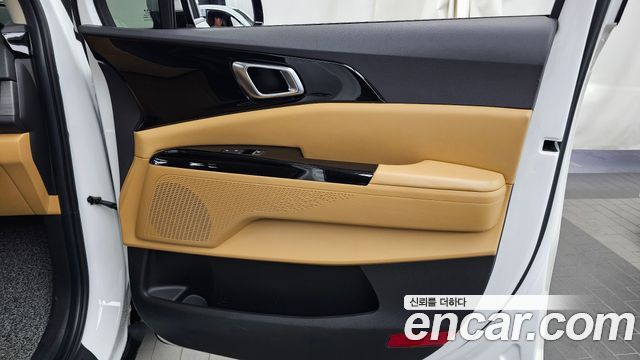 Kia Canival 2022 — photo 15