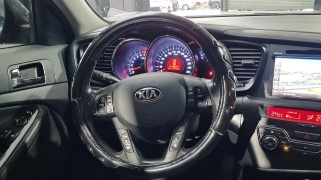 Kia K5 2013 — photo 9
