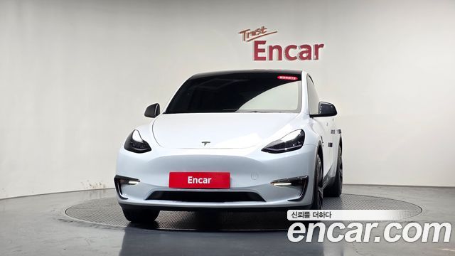 Tesla Model Y 2021 — photo 3