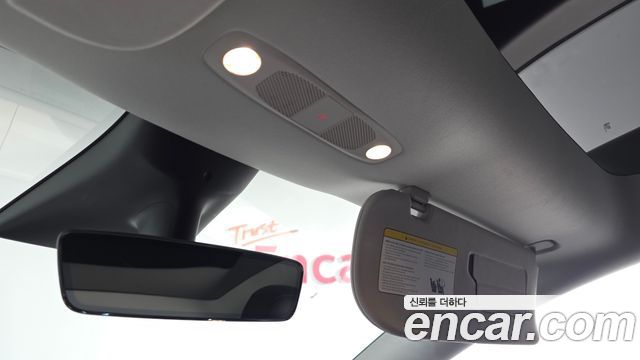 Tesla Model Y 2021 — photo 22