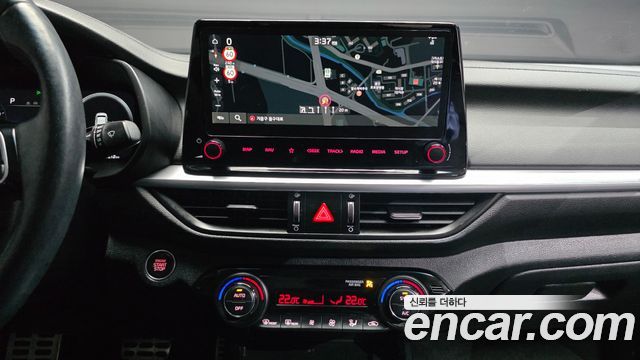 Kia K3 2023 — photo 19