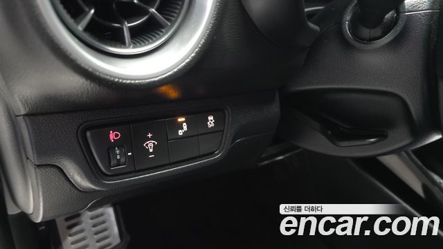 Kia K3 2023 — photo 26