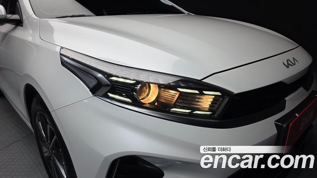 Kia K3 2023 — photo 8