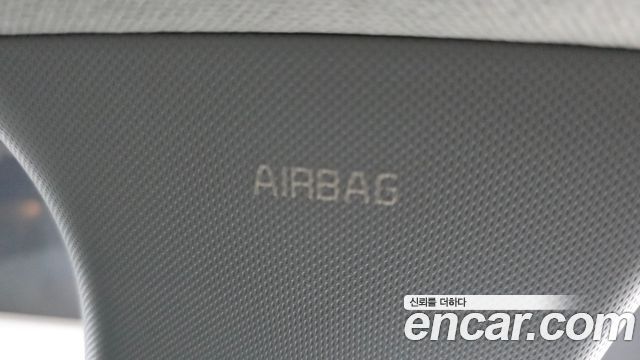 Kia K3 2023 — photo 28