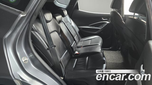 Hyundai Santafe 2013 — photo 11