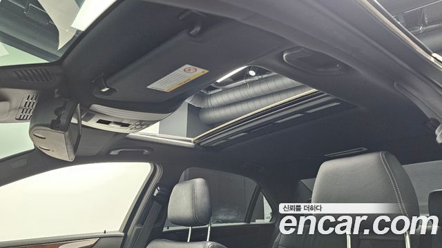 Mercedes-Benz E-Class 2016 — photo 32