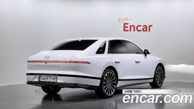 Hyundai Grandeur 2025 — photo 2