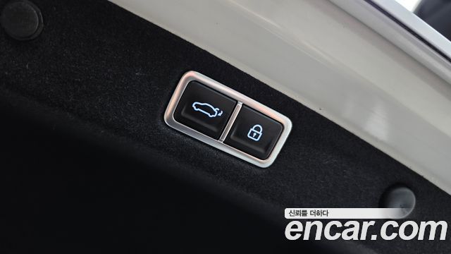 Hyundai Grandeur 2025 — photo 16