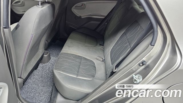Kia morning 2012 — photo 17