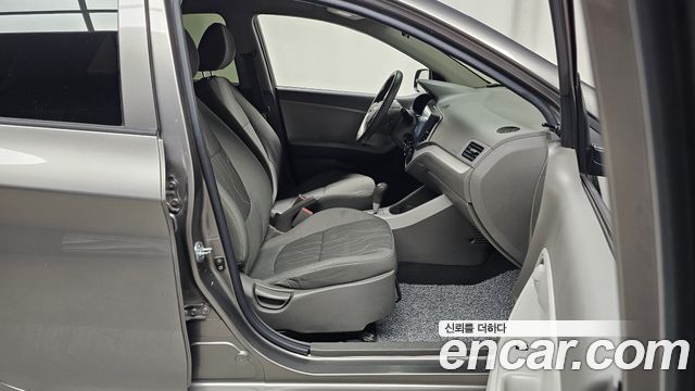 Kia morning 2012 — photo 16