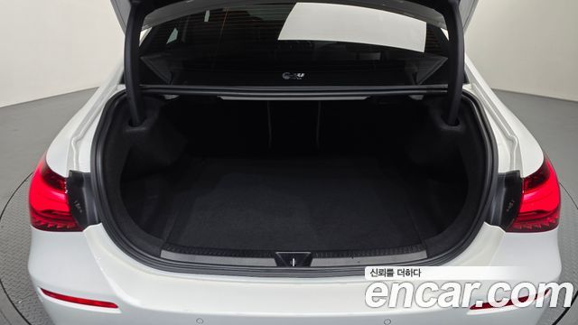 Mercedes-Benz A-Class 2025 — photo 22