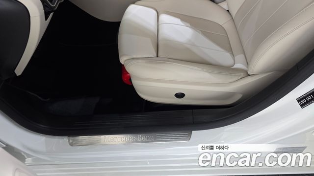 Mercedes-Benz A-Class 2025 — photo 27
