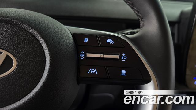 Hyundai Staria 2025 — photo 16