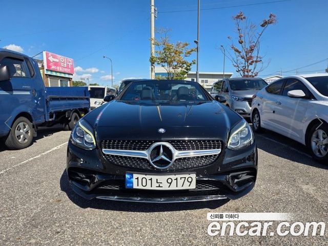 Mercedes-Benz SLC-Class 2017 — photo 1