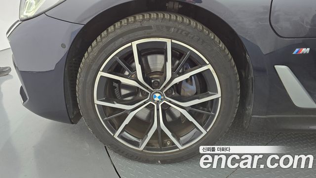 BMW 5-Series 2021 — photo 5