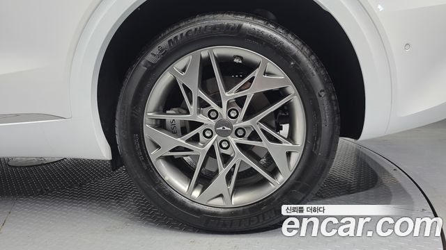 Genesis GV70 2023 — photo 7