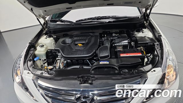 Hyundai Sonata 2013 — photo 6