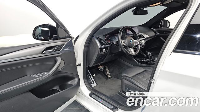 BMW X4 2020 — photo 13