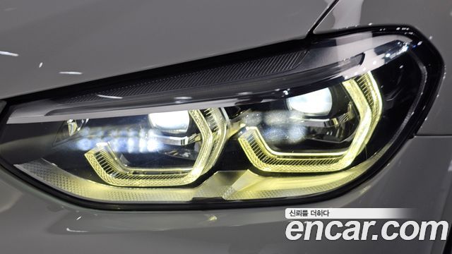 BMW X4 2020 — photo 8