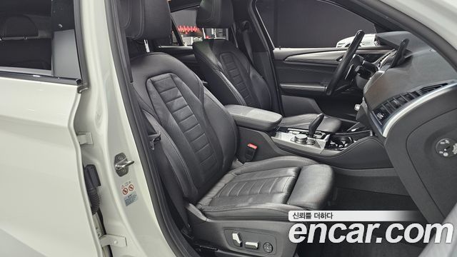 BMW X4 2020 — photo 16