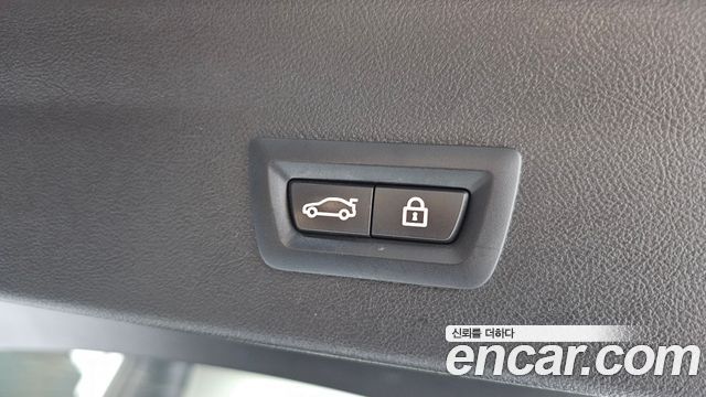 BMW X4 2020 — photo 32